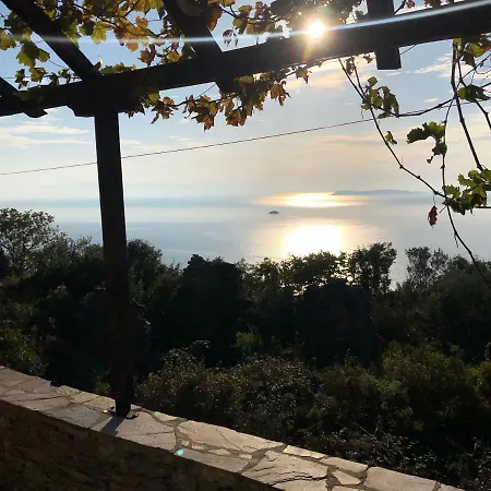 Villa Panorama Skopelos - Amazing Sea View, Private Pool, Sleeps 7, Private & Peaceful! Klíma