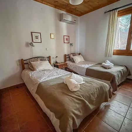Villa Panorama Skopelos - Amazing Sea View, Private Pool, Sleeps 7, Private & Peaceful! Klíma